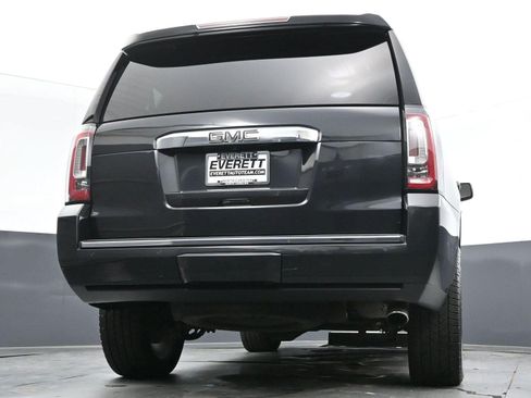 Used 2020 GMC Yukon Denali w/ Denali Ultimate Package AWD/4WD image 60