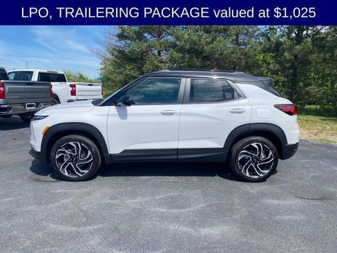 New 2026 Chevrolet TrailBlazer RS w/ Convenience Package AWD/4WD image 2