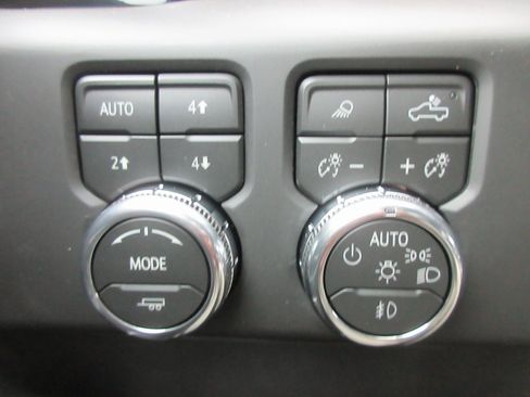 New 2026 GMC Sierra 1500 AT4X w/ AT4X AEV Edition image 18