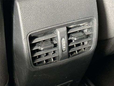 Certified 2023 Toyota Corolla Cross LE FWD image 36