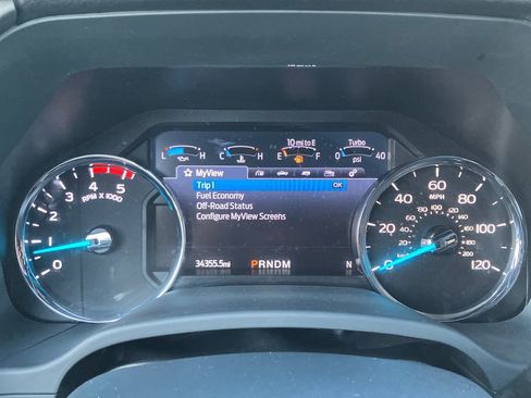 Certified 2022 Ford F250 Platinum w/ FX4 Off-Road Package image 24