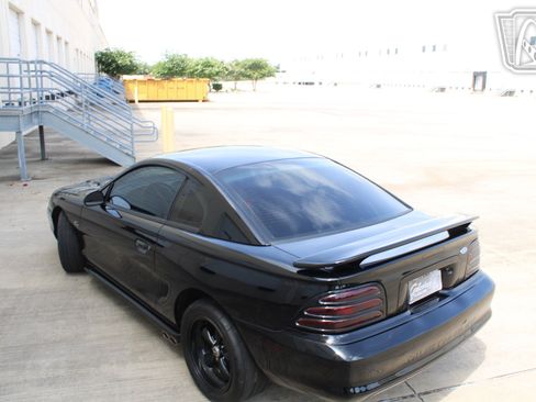 Used 1994 Ford Mustang GT RWD image 23