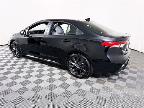 Certified 2025 Toyota Corolla SE image 21