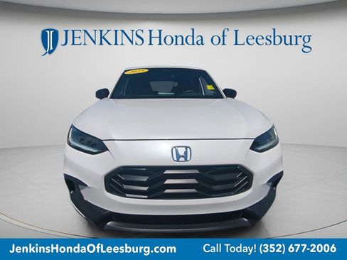 Used 2025 Honda HR-V Sport image 8