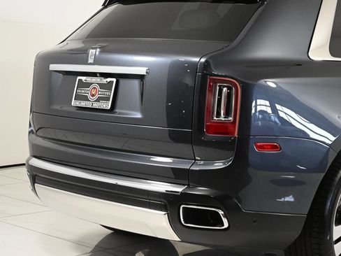 Used 2019 Rolls-Royce Cullinan image 58