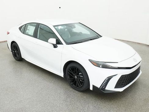 New 2026 Toyota Camry SE image 75