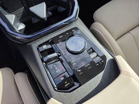 New 2026 BMW X3 xDrive30 w/ Premium Package image 15