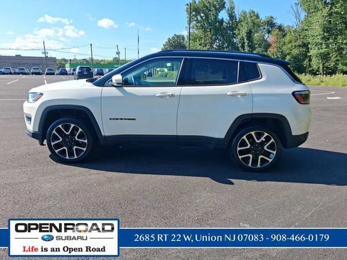 Used 2018 Jeep Compass Limited AWD/4WD image 6