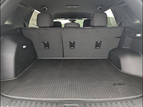 New 2027 GMC Terrain Elevation w/ LPO, Floor Liner Package AWD/4WD image 15