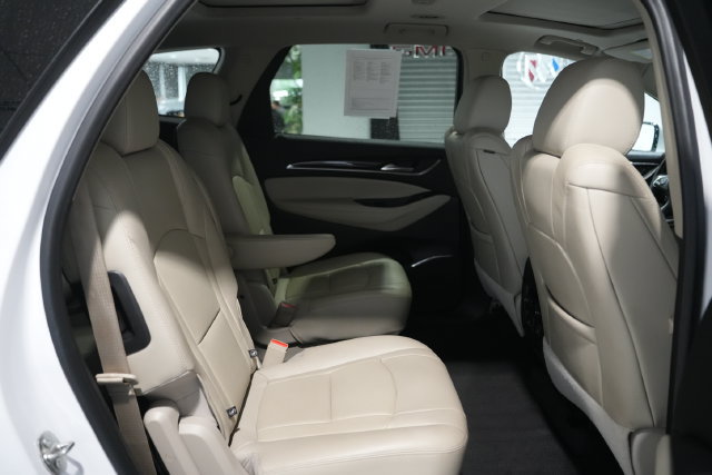 Used 2021 Buick Enclave Premium w/ Sun and Sites Package AWD/4WD image 20