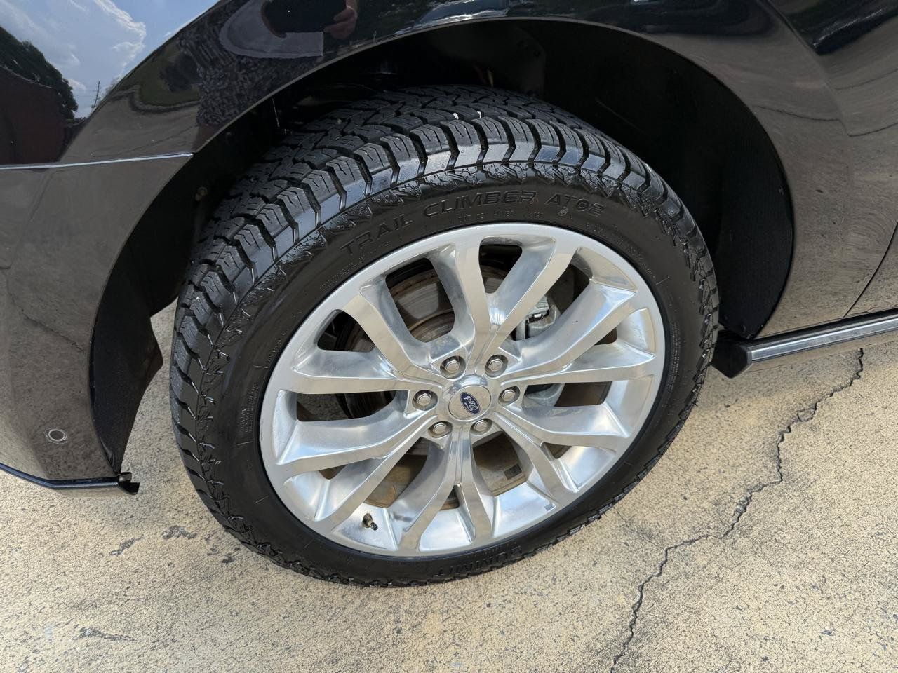 Used 2018 Ford Expedition Platinum AWD/4WD image 11