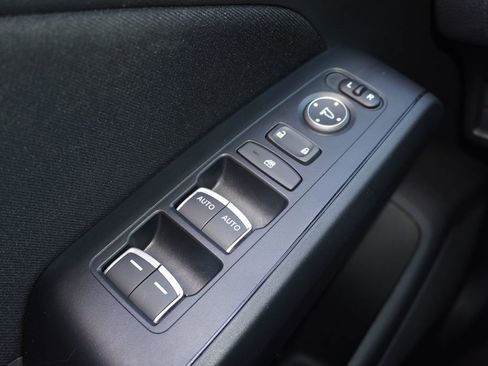 Used 2025 Honda Civic Sport image 13