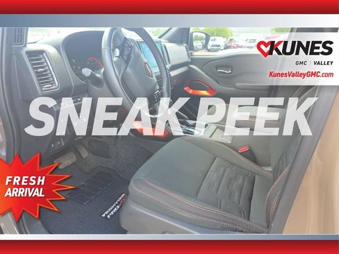Used 2023 Nissan Frontier PRO-4X w/ Pro Convenience Package AWD/4WD image 5