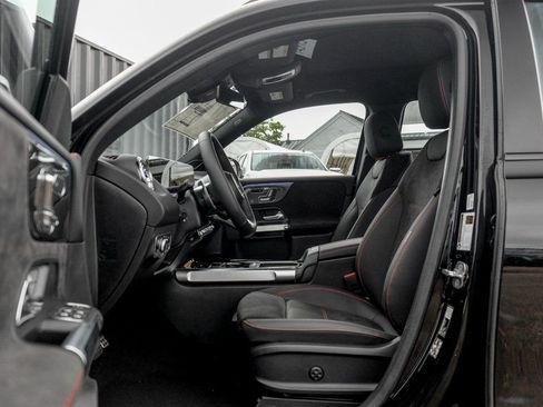 New 2026 Mercedes-Benz GLB 35 AMG 4MATIC image 13