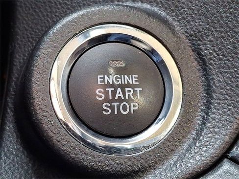 Used 2020 Subaru Outback Limited image 27