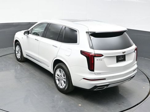 New 2025 Cadillac XT6 Luxury w/ LPO, Floor Liner Package image 29