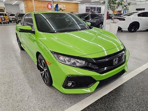 Used 2018 Honda Civic Si image 3