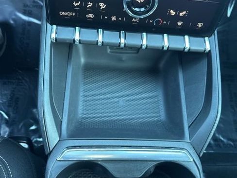 Used 2025 GMC Terrain Elevation image 25