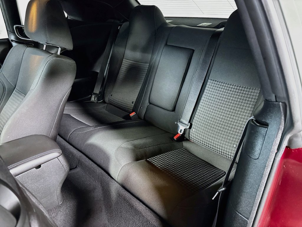 Used 2019 Dodge Challenger SXT w/ Driver Convenience Group AWD/4WD image 19