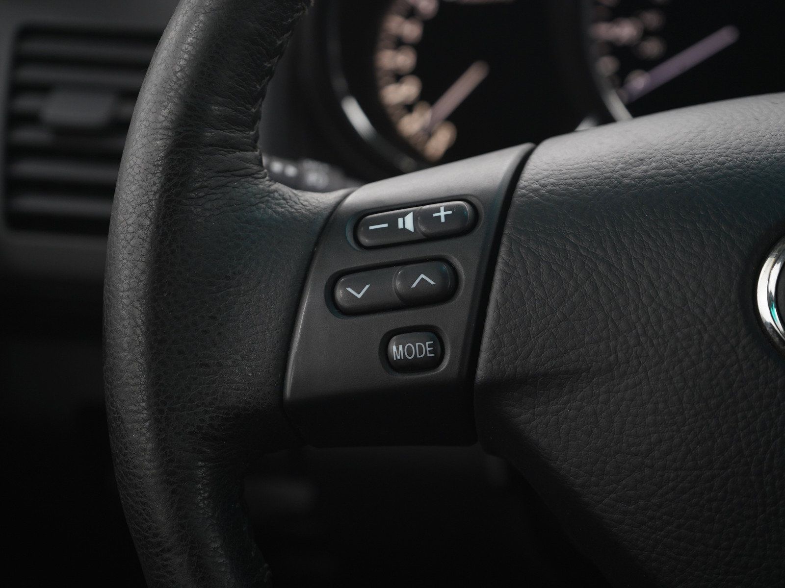 Used 2004 Lexus RX 330 AWD image 28