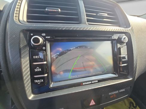 Used 2018 Mitsubishi Outlander Sport LE AWD/4WD image 25