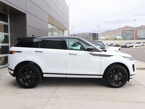 Used 2025 Land Rover Range Rover Evoque S AWD/4WD image 5