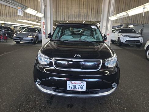 Used 2016 Kia Soul EV + w/ Sun & Fun Package image 9