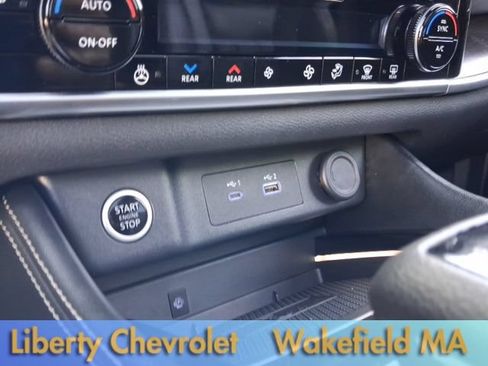 Used 2023 Nissan Rogue Platinum w/ Platinum Premium Package AWD/4WD image 27
