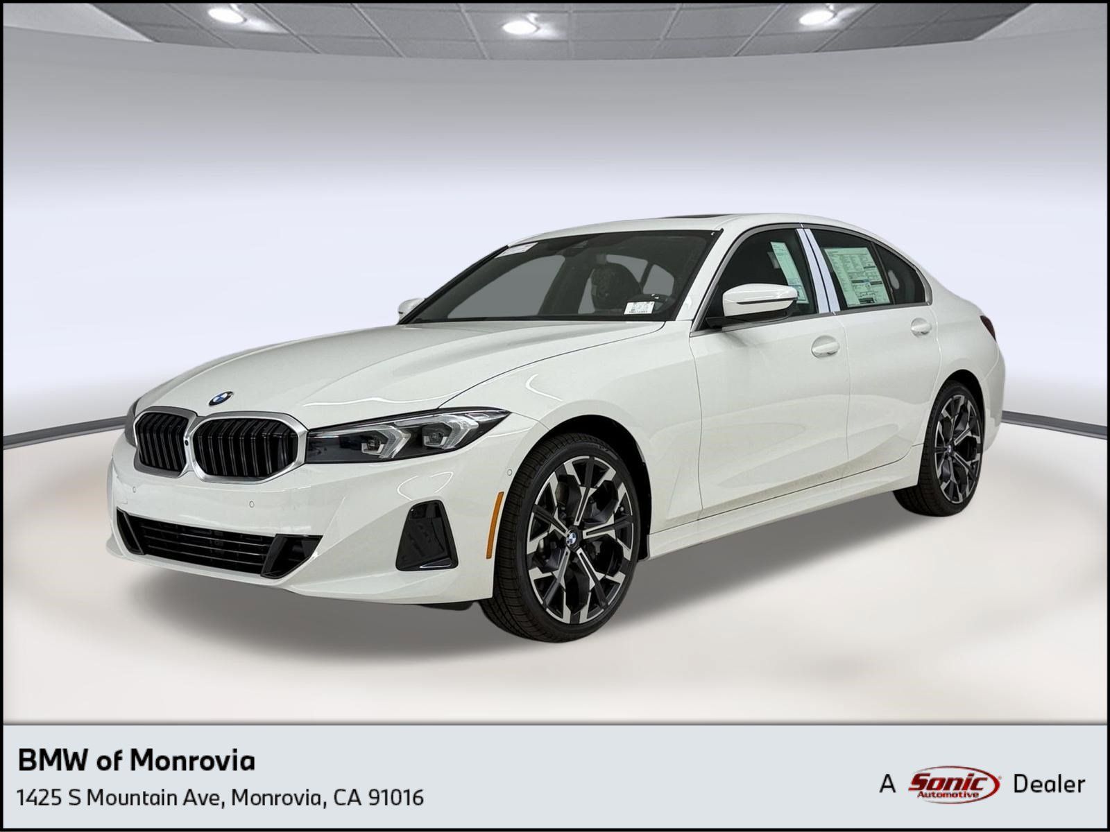 New 2026 BMW 330i Sedan w/ Convenience Package RWD image 1