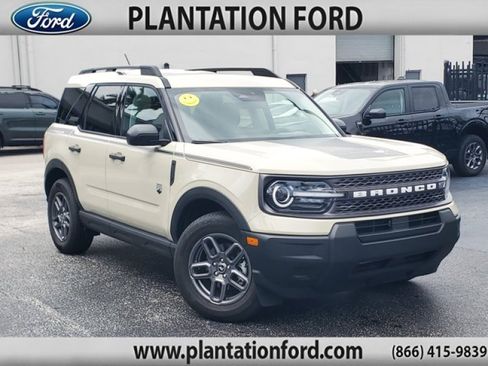 Used 2025 Ford Bronco Sport Big Bend w/ Topo Graphic Package AWD/4WD image 1