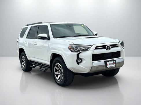Used 2021 Toyota 4Runner TRD Off-Road Premium image 3