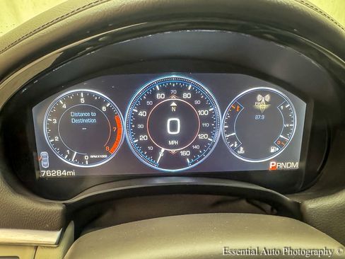 Used 2013 Cadillac XTS Premium image 16