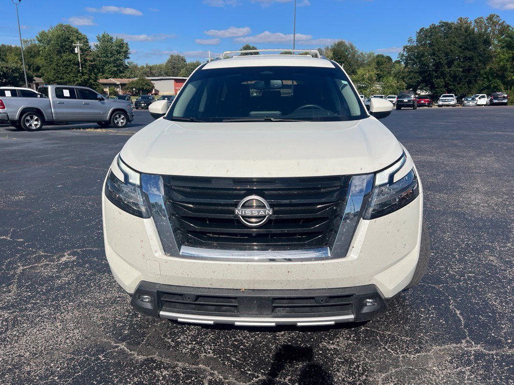 Used 2022 Nissan Pathfinder SL AWD/4WD image 7