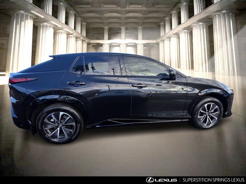 Used 2024 Lexus RZ 300e Premium w/ Accessory Package (P5) image 3