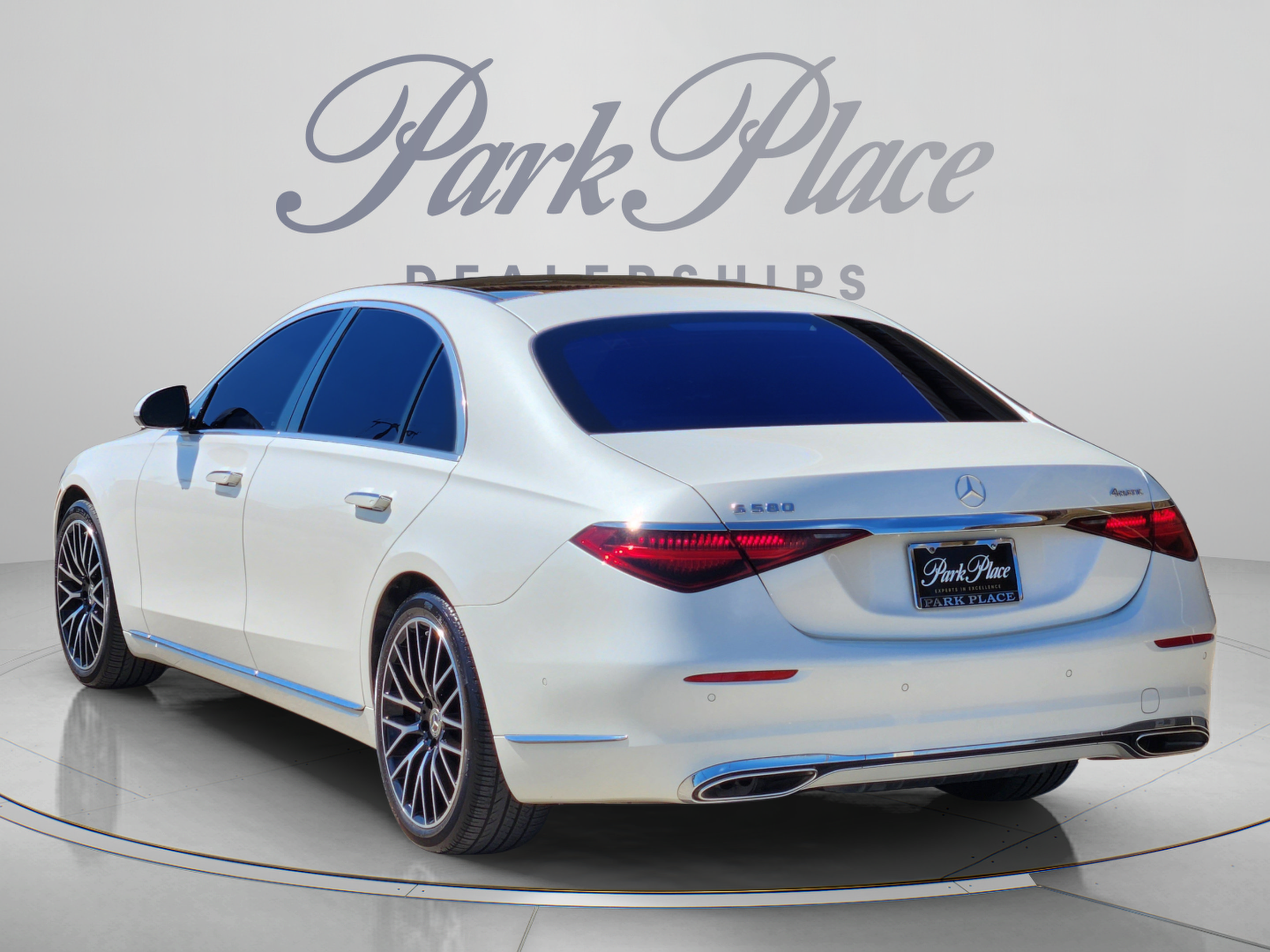 Certified 2022 Mercedes-Benz S 580 4MATIC Sedan image 3