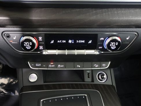 Used 2018 Audi Q5 2.0T Premium Plus w/ Premium Plus Package image 6