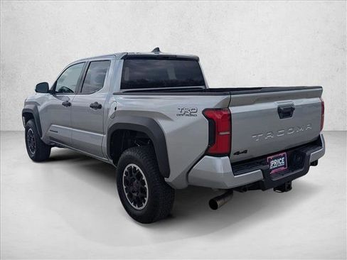 Used 2024 Toyota Tacoma TRD Off-Road image 8