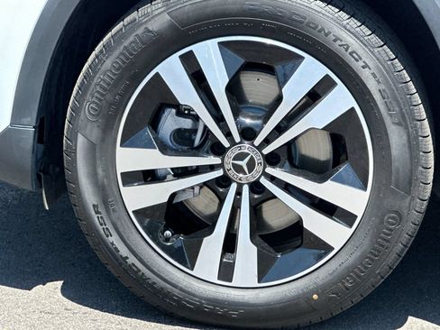 Certified 2025 Mercedes-Benz GLA 250 image 31