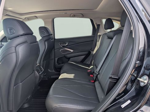 Used 2019 Acura RDX SH-AWD image 17