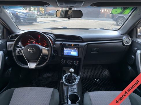 Used 2016 Scion tC image 17