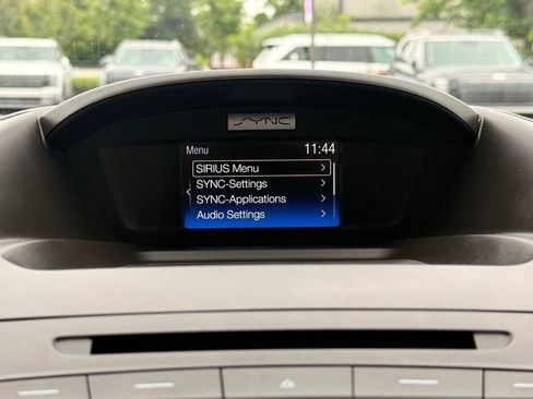 Used 2017 Ford Escape SE AWD/4WD image 14