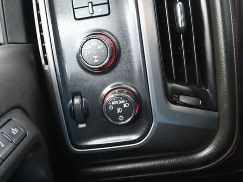Used 2015 GMC Sierra 1500 SLT w/ All-Terrain Package AWD/4WD image 16