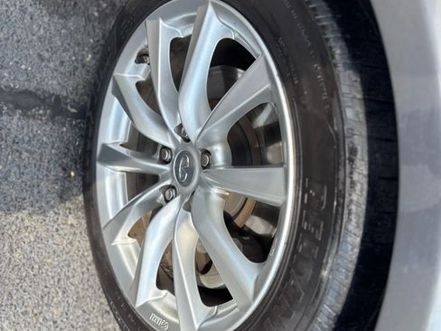 Used 2014 INFINITI Q60 Journey w/ Premium Package image 23