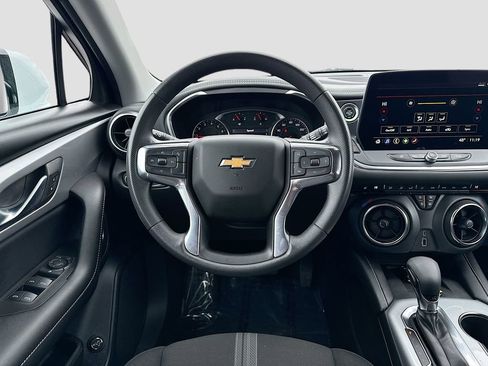 Used 2024 Chevrolet Blazer LT w/ Convenience Package image 18