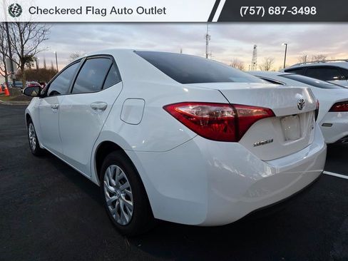 Used 2019 Toyota Corolla LE image 4