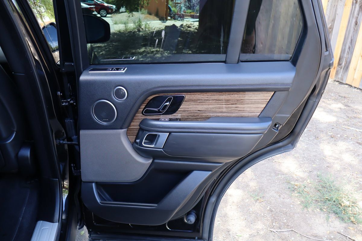 Used 2019 Land Rover Range Rover HSE AWD/4WD image 26