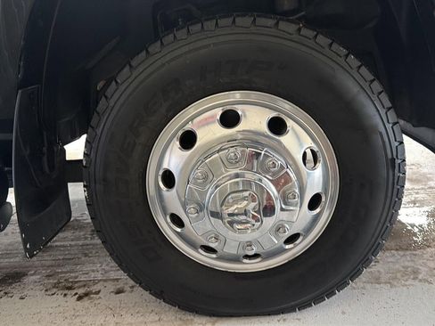 Used 2019 RAM 3500 Laramie image 26