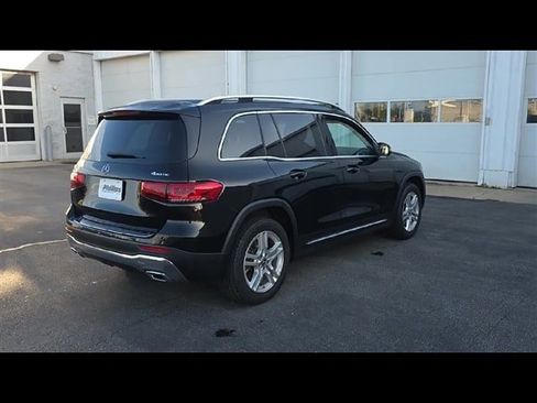 Used 2020 Mercedes-Benz GLB 250 4MATIC image 8