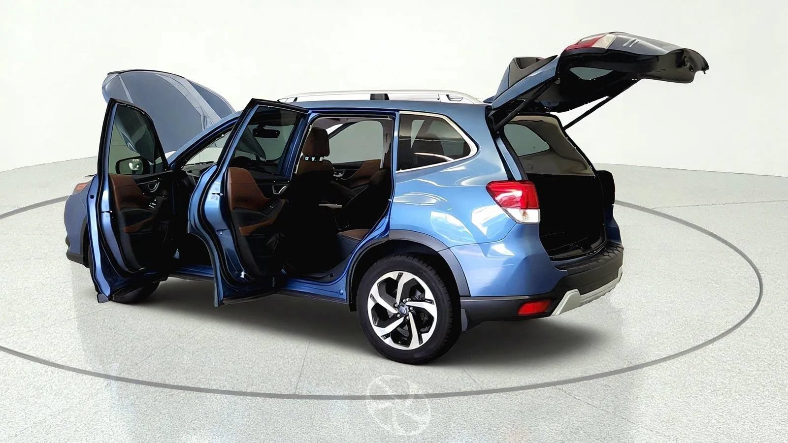 Used 2023 Subaru Forester Touring AWD/4WD image 10