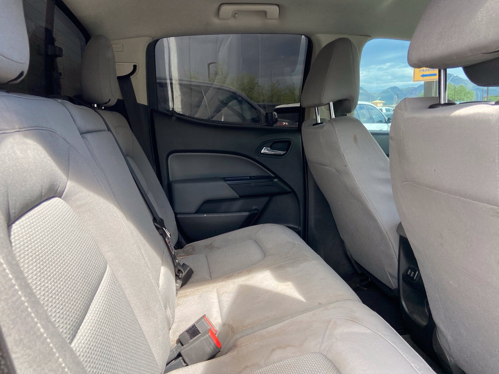 Used 2016 Chevrolet Colorado LT w/ LT Convenience Package RWD image 9